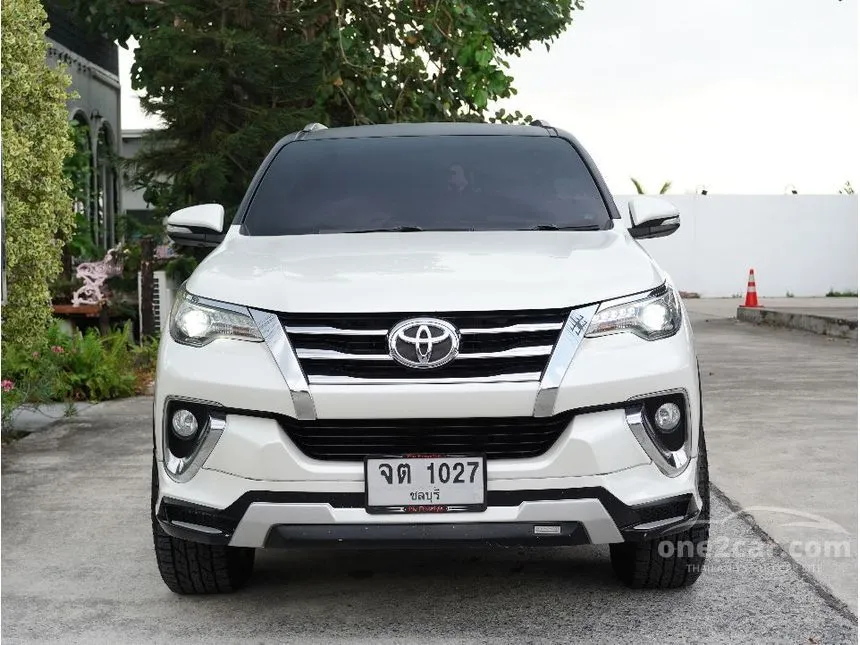 2018 Toyota FORTUNER V SUV