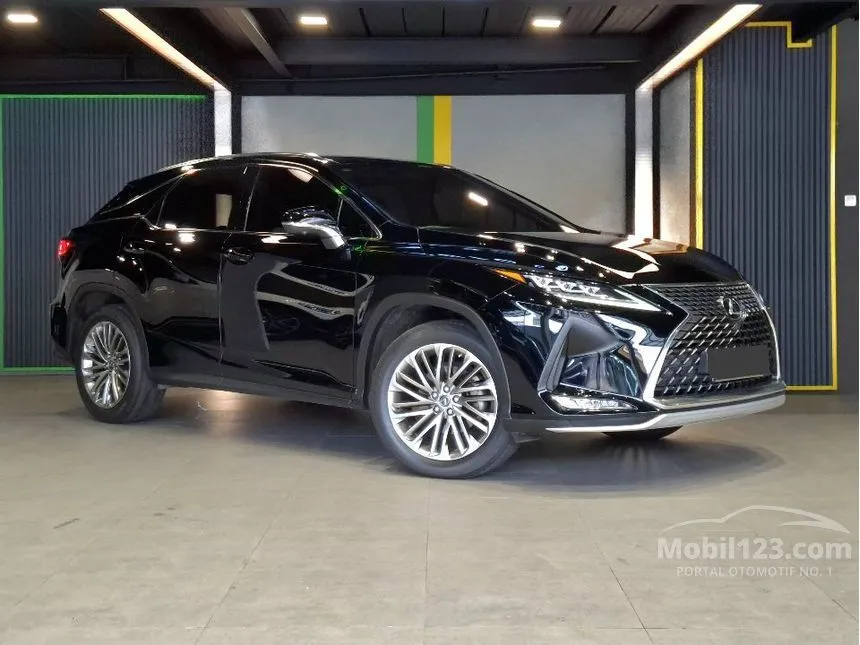 Jual Mobil Lexus RX 300 2021 Luxury 2.0 di DKI Jakarta Automatic SUV Hitam Rp 925.000.000