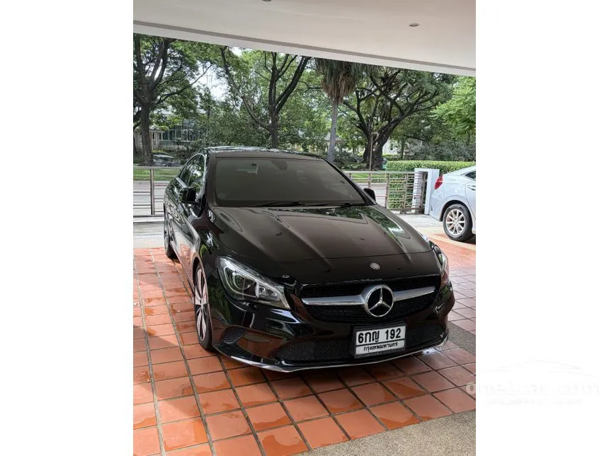 2016 Mercedes-Benz CLA200 Urban Coupe