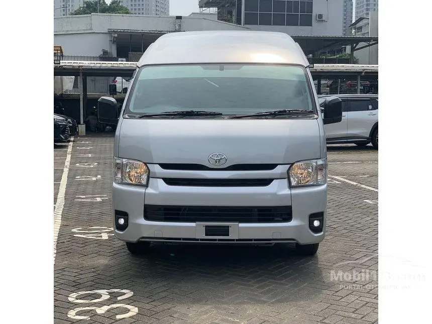 Jual Mobil Toyota Hiace 2024 Commuter 3.0 di Banten Manual Van Lainnya Rp 545.400.000