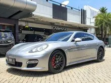 2010 Porsche Panamera 4.8 Turbo Hatchback