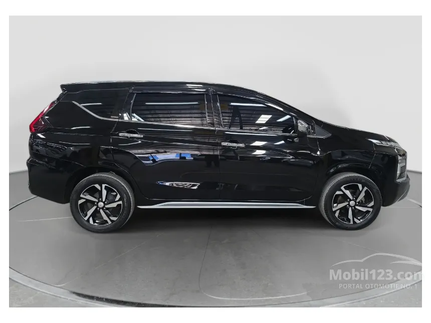 2022 Mitsubishi Xpander Ultimate MPV
