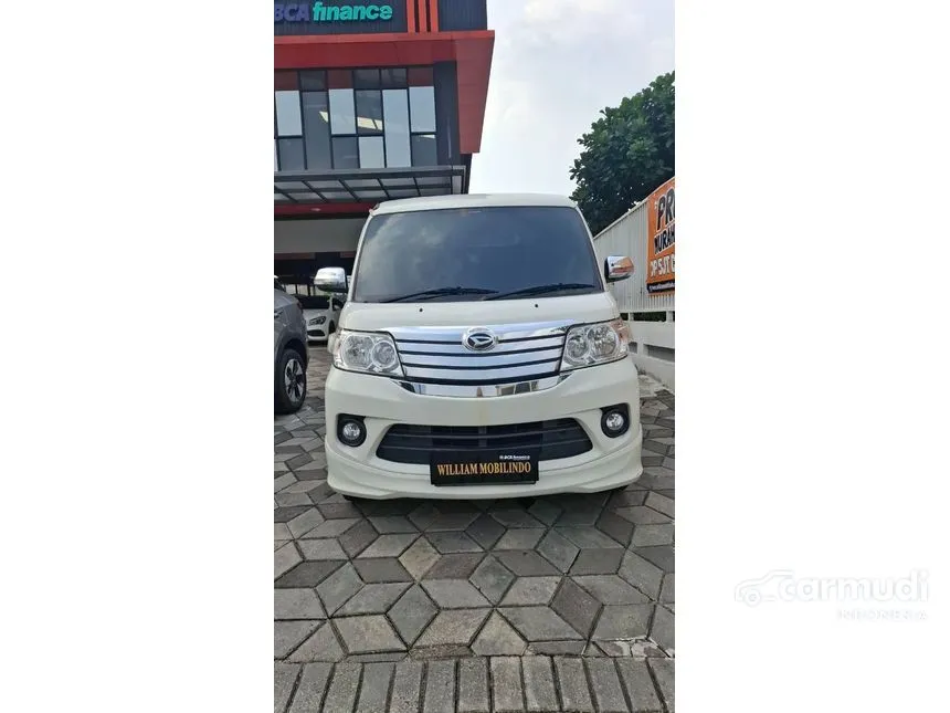 2021 Daihatsu Luxio X Van