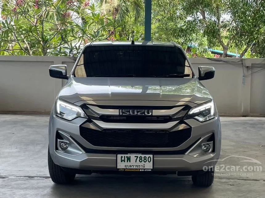 2025 Isuzu D-MAX L Space Cab Pickup