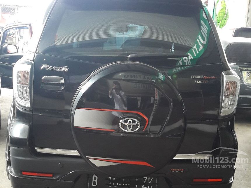 Jual Mobil  Toyota  Rush  2019 TRD Sportivo Ultimo  1 5 di DKI 
