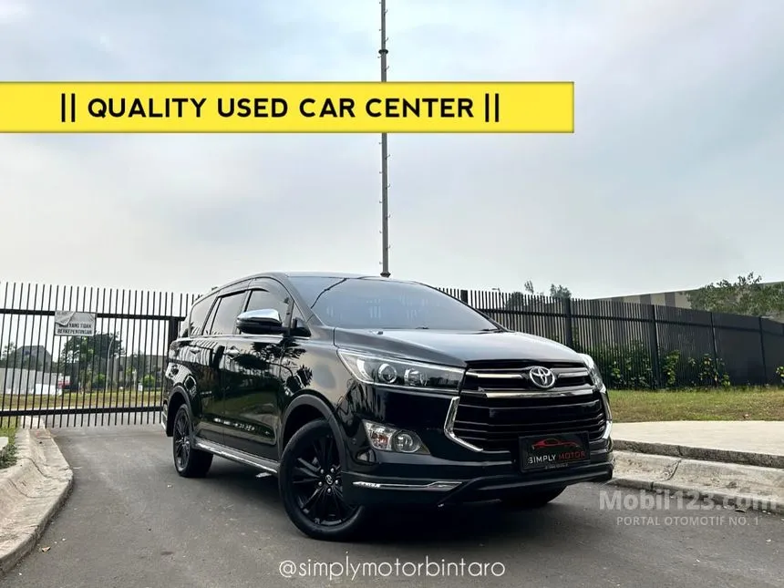 Jual Mobil Toyota Innova Venturer 2020 2.0 di DKI Jakarta Automatic Wagon Hitam Rp 340.000.000