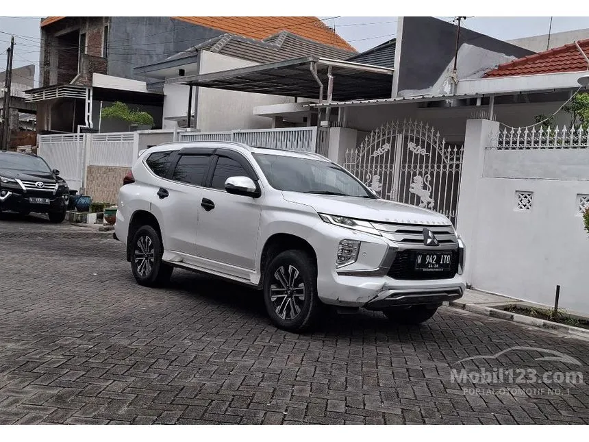 Jual Mobil Mitsubishi Pajero Sport 2021 Dakar 4X2 2.4 di Jawa Timur Automatic SUV Putih Rp 505.000.000