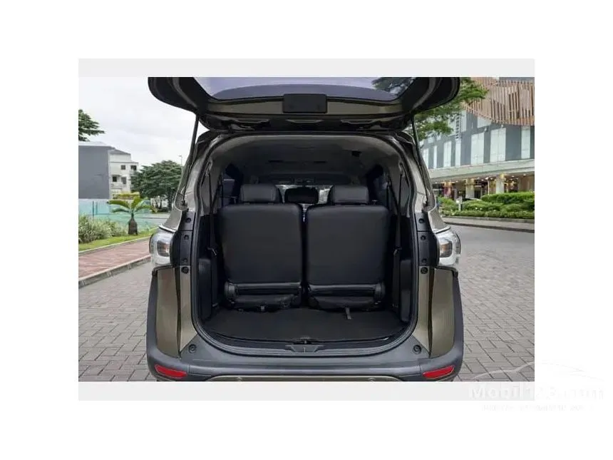 2016 Toyota Sienta V MPV