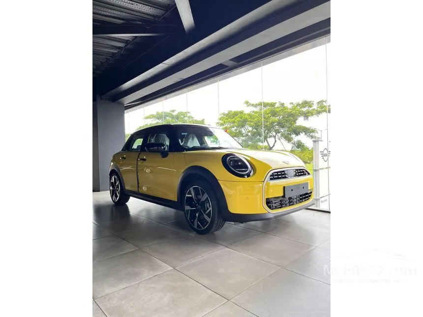Jual Mobil MINI Cooper 2024 Cooper S 2.0 di Jambi Automatic Hatchback Kuning Rp 1.198.000.000
