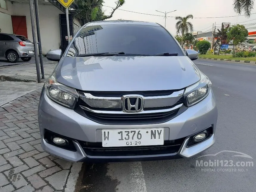 Jual Mobil Honda Mobilio 2018 E 1.5 di Jawa Timur Automatic MPV Silver Rp 165.000.000