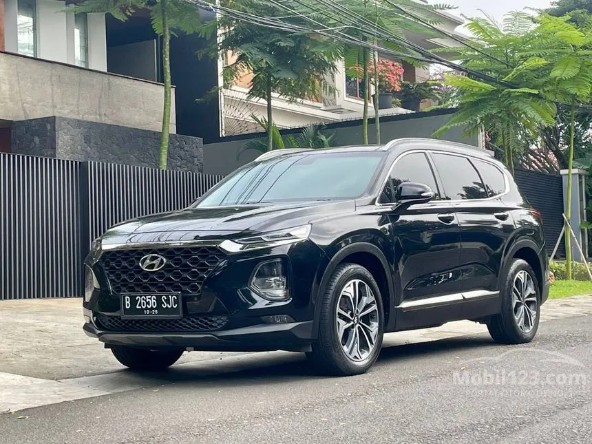 Jual Mobil Hyundai Santa Fe 2020 XG 2.4 di DKI Jakarta Automatic SUV Hitam Rp 310.000.000