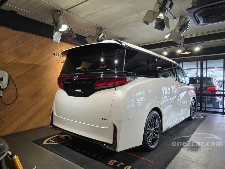 2026 Toyota VELLFIRE HEV Z Premier Van