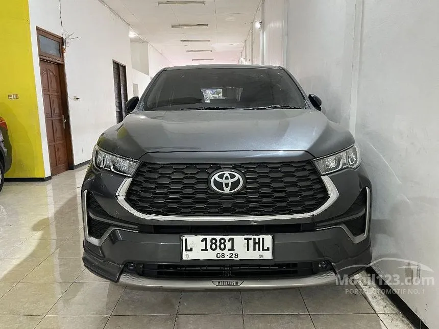 2023 Toyota Kijang Innova Zenix V (Non Premium Color) MPV
