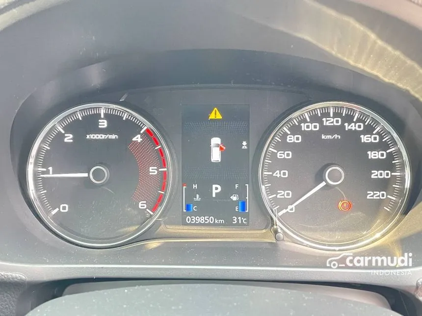 2019 Mitsubishi Pajero Sport Dakar 4X2 SUV