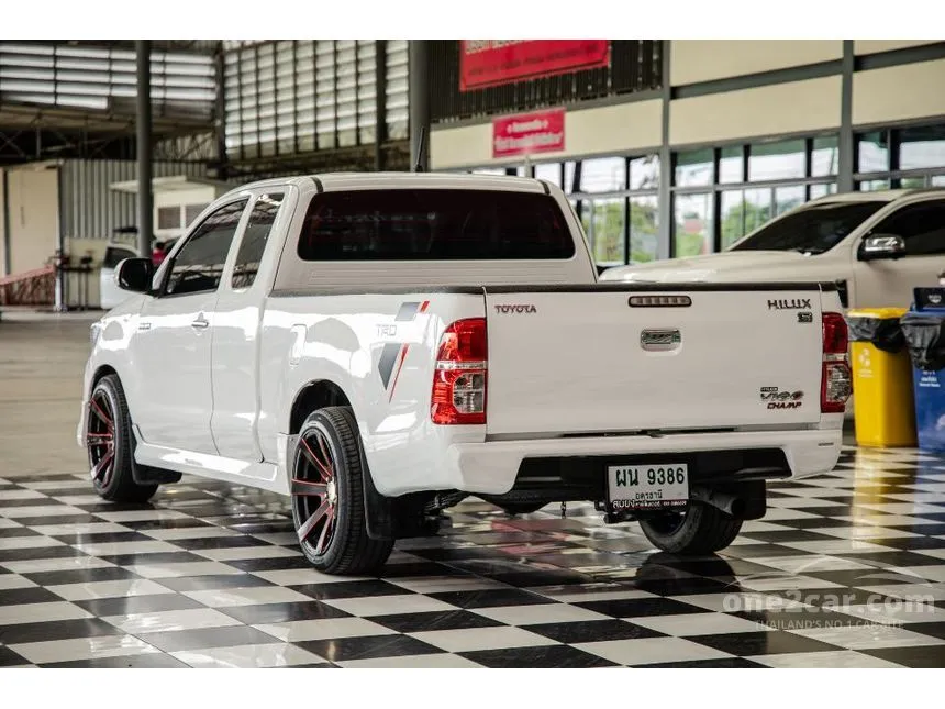 2014 Toyota HILUX VIGO Champ E TRD Sportivo Smart Cab Pickup