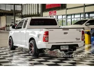 2014 Toyota HILUX VIGO 2.5 Champ E TRD Sportivo Smart Cab Pickup