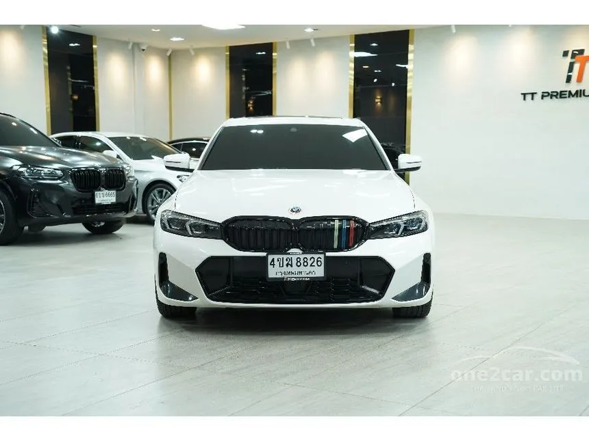 2023 BMW 330e M Sport Sedan