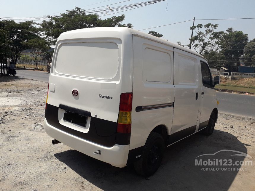 Jual Mobil  Daihatsu Gran  Max  2013 AC  1 3 di Jawa Barat 