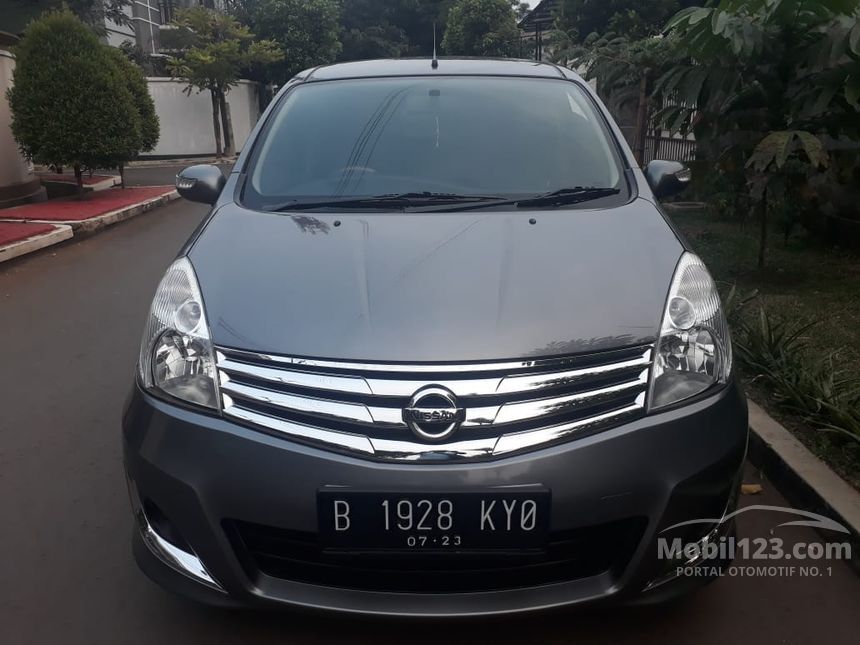 Jual Mobil  Nissan  Grand  Livina  2013 Ultimate  1 5 di DKI 