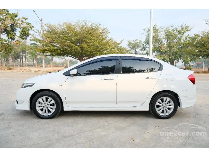 2013 Honda City V CNG Sedan