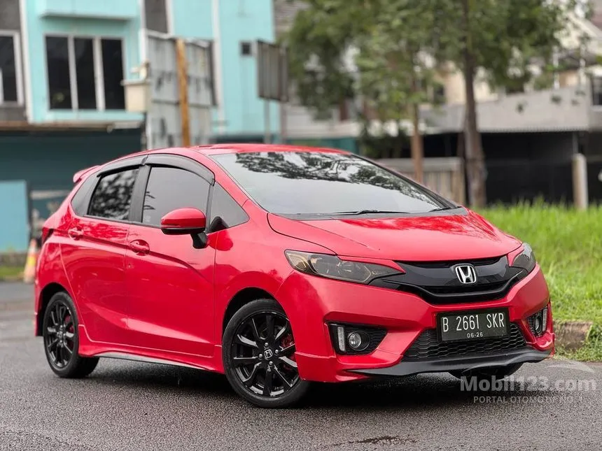 Jual Mobil Honda Jazz 2016 RS 1.5 di DKI Jakarta Automatic Hatchback Merah Rp 185.000.000