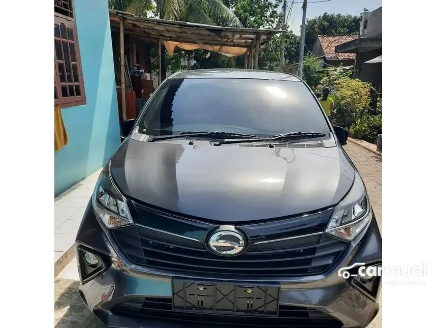Jual Mobil Daihatsu Sigra 2024 R 1.2 di Banten Automatic MPV Abu