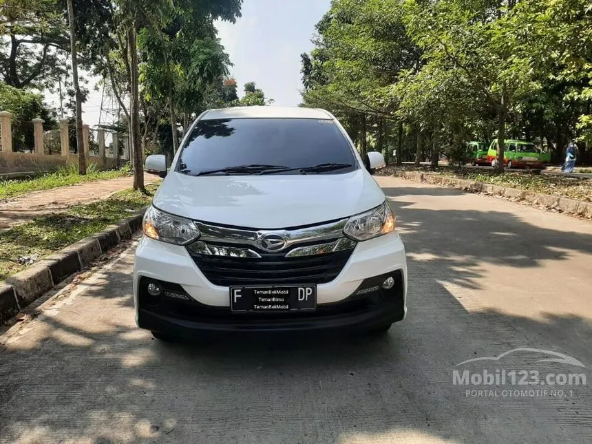 Jual Mobil Daihatsu Xenia 2016 R SPORTY 1.3 di Jawa Barat Automatic MPV Putih Rp 139.000.000