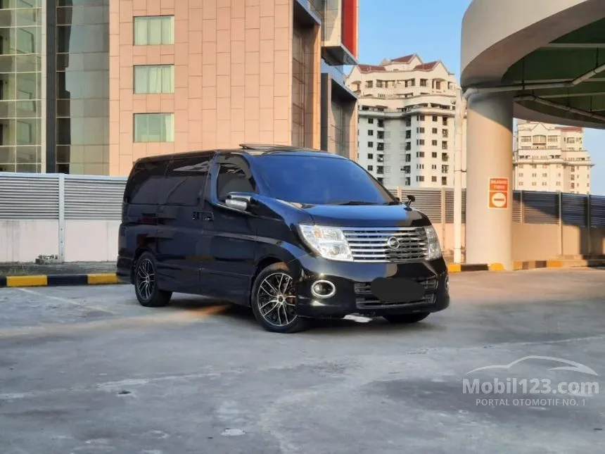 Jual Mobil Nissan Elgrand 2007 2.5 di DKI Jakarta Automatic MPV Hitam Rp 125.000.000