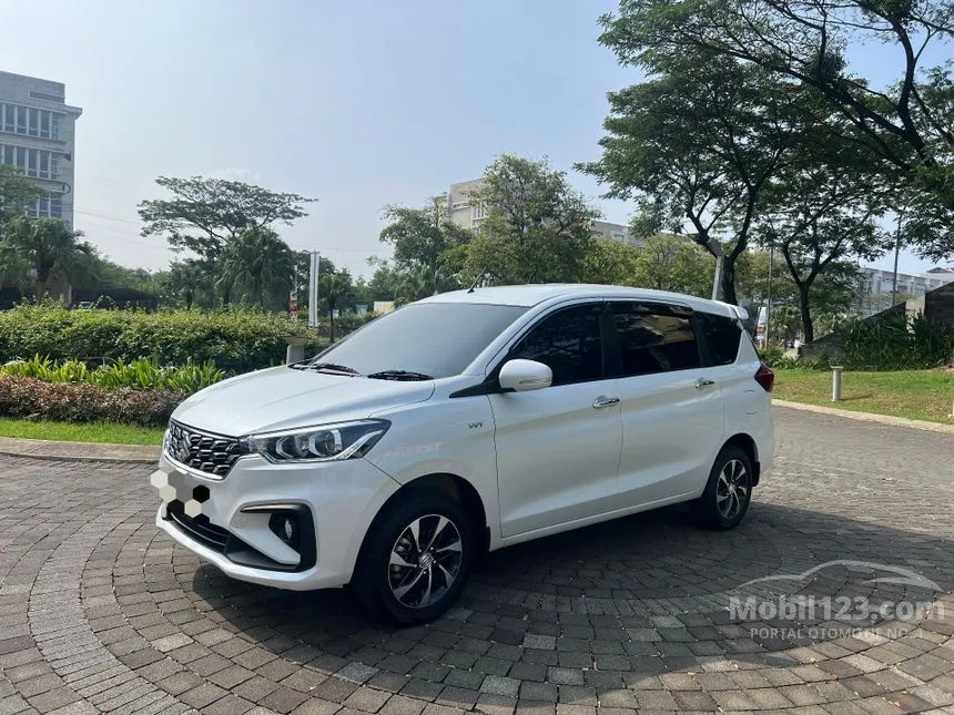 Jual Mobil Suzuki Ertiga 2023 GX Hybrid 1.5 di DKI Jakarta Automatic MPV Putih Rp 200.000.000