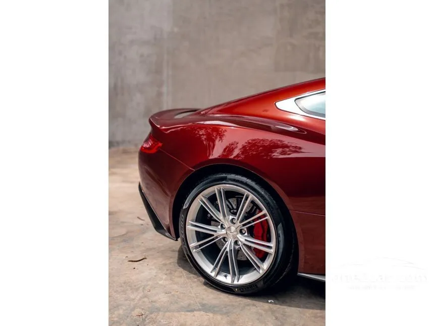 2013 Aston Martin Vanquish Coupe