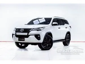 2017 Toyota FORTUNER 2.4 V SUV
