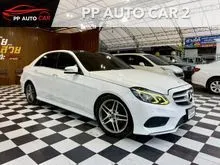 2015 Mercedes-Benz E300 2.1 W212 (ปี 10-16) AMG Dynamic Blue TEC Hybrid Sedan