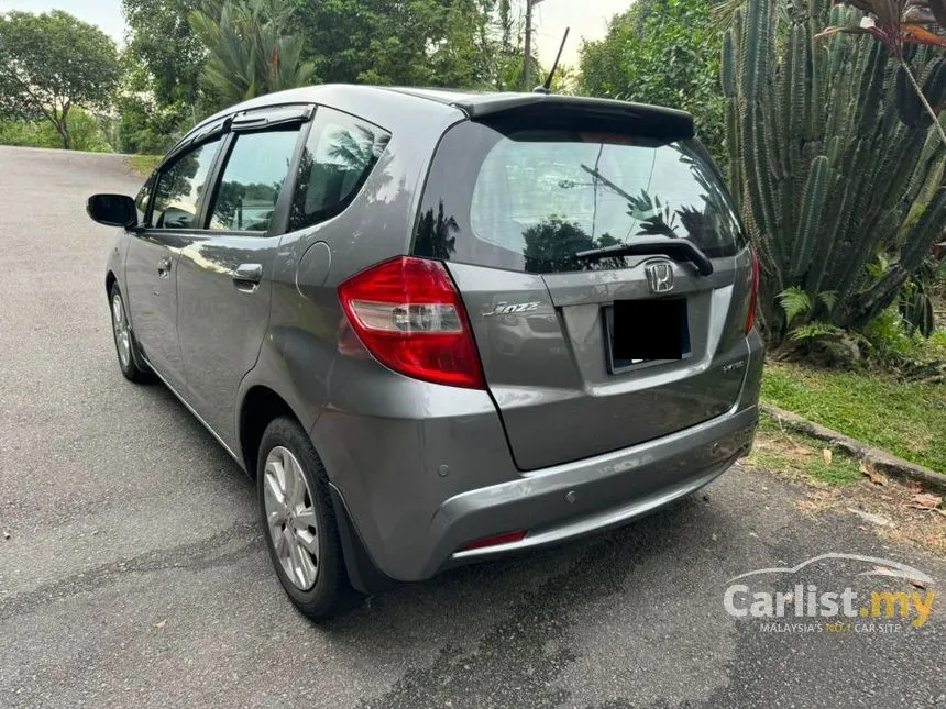 2013 Honda Jazz i-VTEC Hatchback