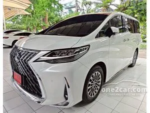 2022 Lexus LM300h 2.5 Executive Van