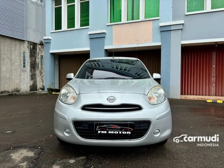 Jual Mobil Nissan March 2012 1.2 di DKI Jakarta Automatic Hatchback Silver Rp 75.000.000