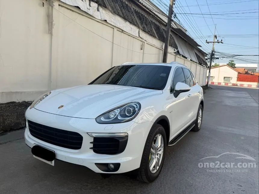 2017 Porsche CAYENNE S E-Hybrid SUV