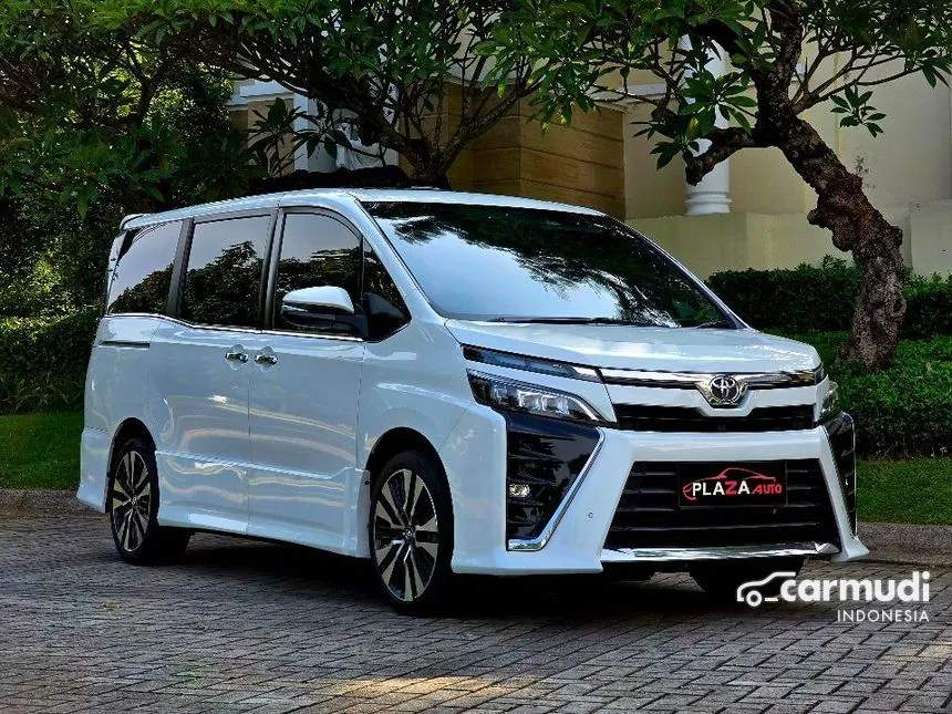 Jual Mobil Toyota Voxy 2020 2.0 di DKI Jakarta Automatic Wagon Putih Rp 346.000.000