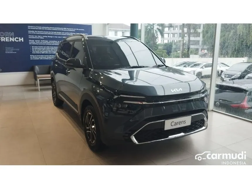 Jual Mobil KIA Carens 2024 Premiere Captain Seat 1.5 di Jawa Barat Automatic MPV Hitam Rp 390.000.000
