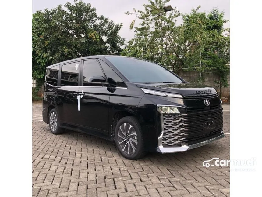 2024 Toyota Voxy Van Wagon