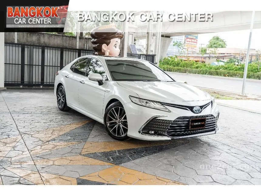 2022 Toyota CAMRY HEV Premium Sedan