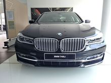 BMW 740Li LUXURY G12 Sedan 2017. GRATIS SERVICE SEUMUR HIDUP. BIG PROMO IIMS