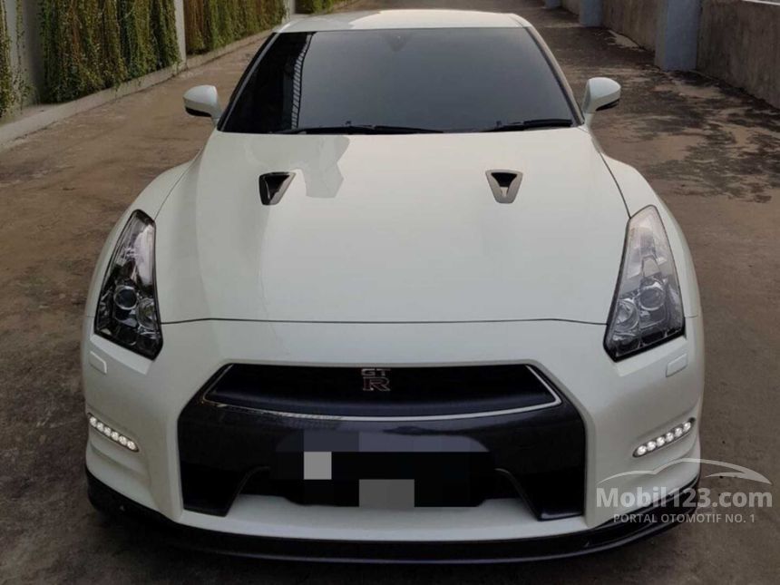 Jual Mobil  Nissan  GT R  2012 V6 3 8 di DKI Jakarta 