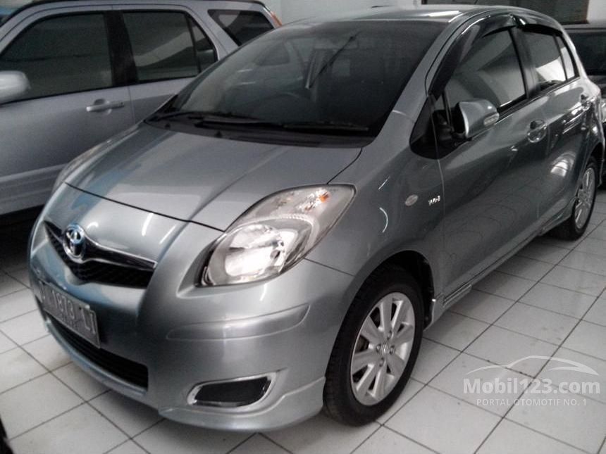 Jual Mobil Toyota Yaris 2004 1.5 di Jawa Barat Manual Jual Mobil Toyota Yaris 2004 1.5 di Jawa Barat Manual