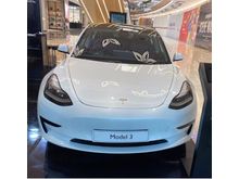 2021 Tesla Model 3 0 Standard Range Plus Sedan