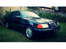 HOT ITEM!! Mercedez-Benz C230 1997
