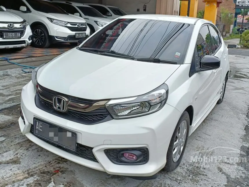 Jual Mobil Honda Brio 2019 Satya E 1.2 di Jawa Timur Manual Hatchback Putih Rp 151.000.000