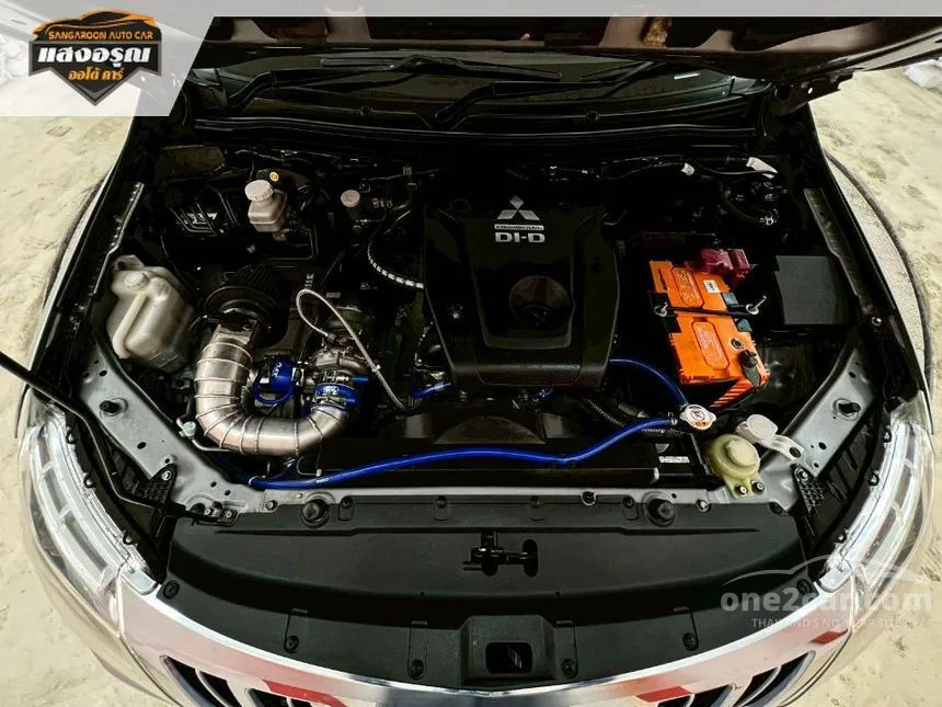 2017 Mitsubishi TRITON GLS Plus Mega Cab Pickup