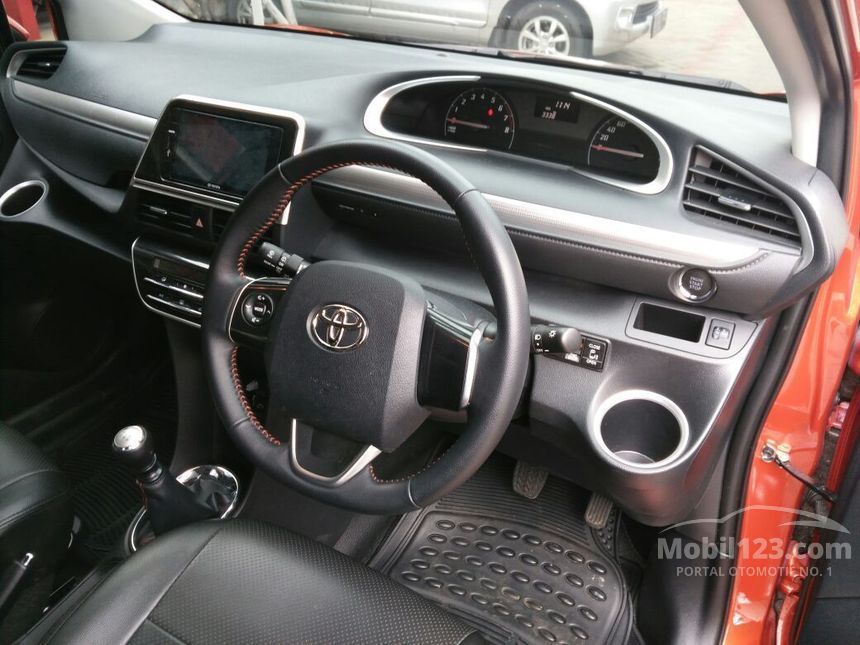 Jual Mobil Toyota Sienta 2016 V 1.5 di DKI Jakarta Manual 