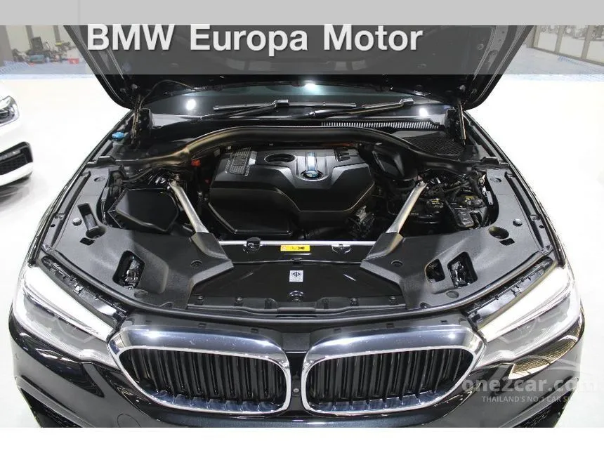 2019 BMW 530e M Sport Sedan