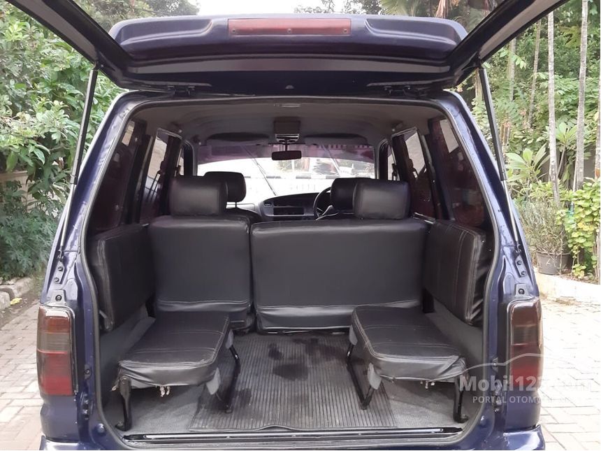 2002 Toyota Kijang Minibus STD Short (SX) MPV